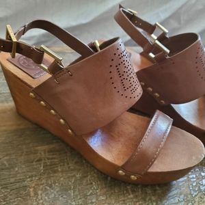 Classic Tory Burch Wedge Sandal
